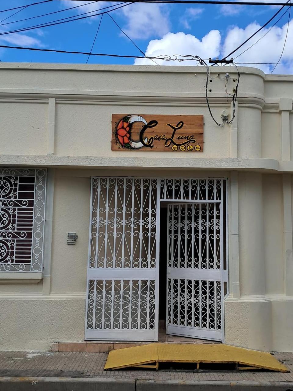 Hostal Casa Luna Santa Ana Extérieur photo