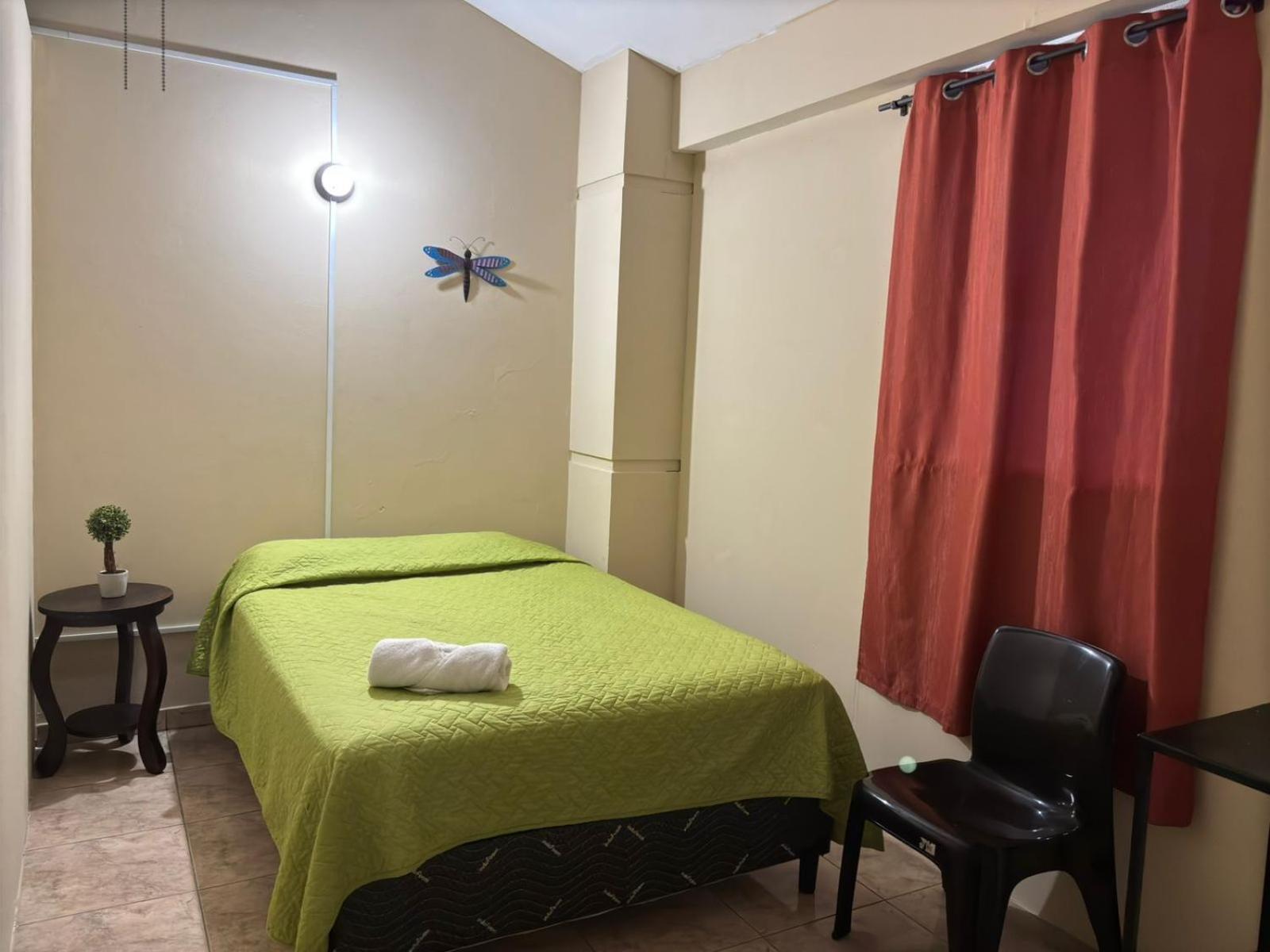 Hostal Casa Luna Santa Ana Extérieur photo